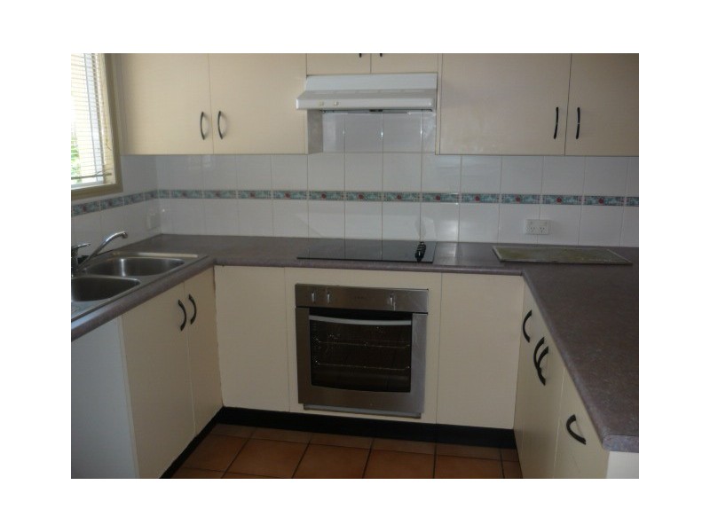 3/15 Welsh Street, Mundingburra QLD 4812