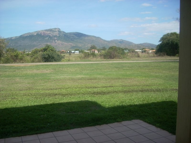 3/15 Welsh Street, Mundingburra QLD 4812