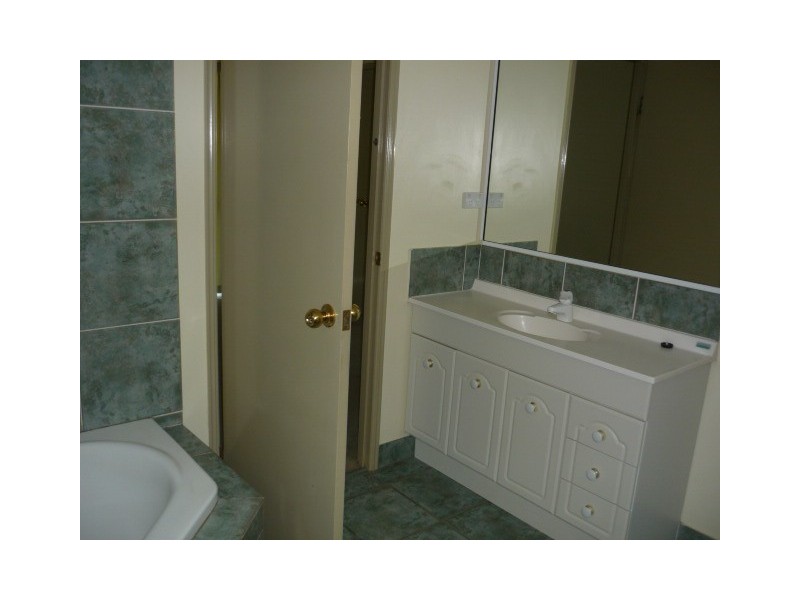 3/15 Welsh Street, Mundingburra QLD 4812