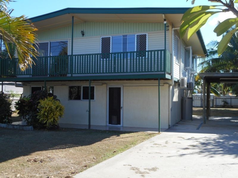 30 Meenan Street, Townsville City QLD 4810