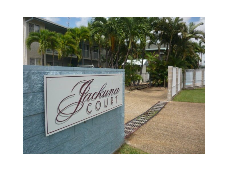 9/12 Old Comon Road, Belgian Gardens QLD 4810