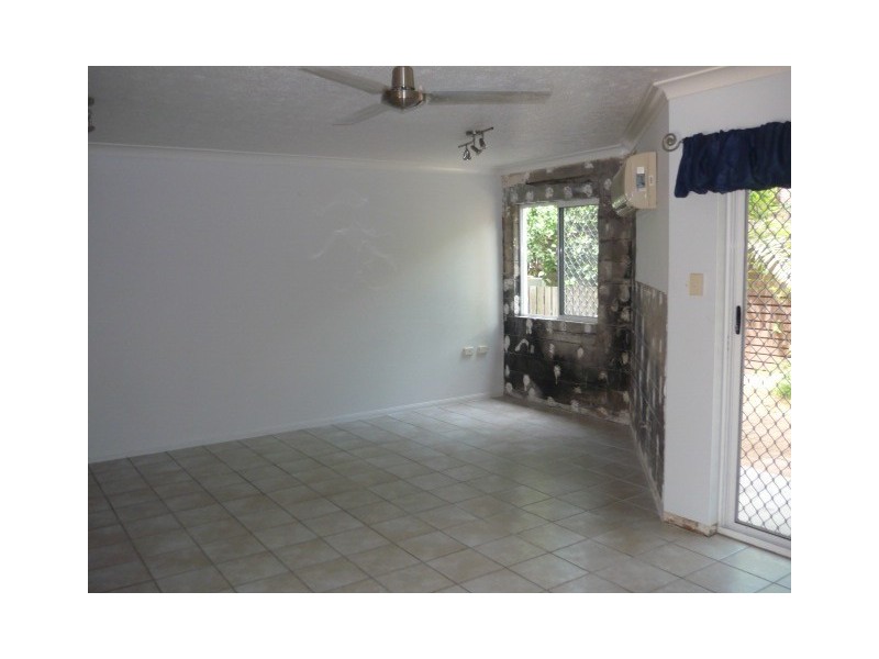 9/12 Old Comon Road, Belgian Gardens QLD 4810