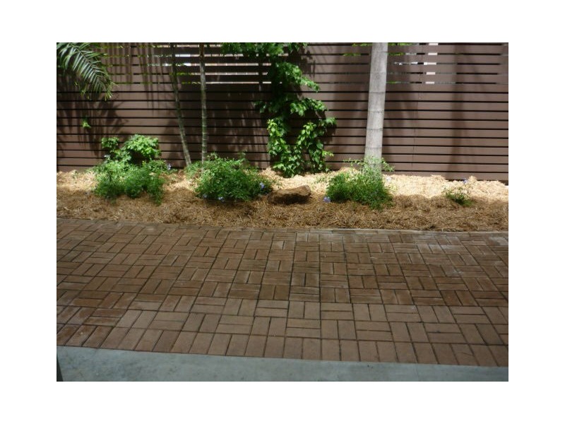 9/12 Old Comon Road, Belgian Gardens QLD 4810