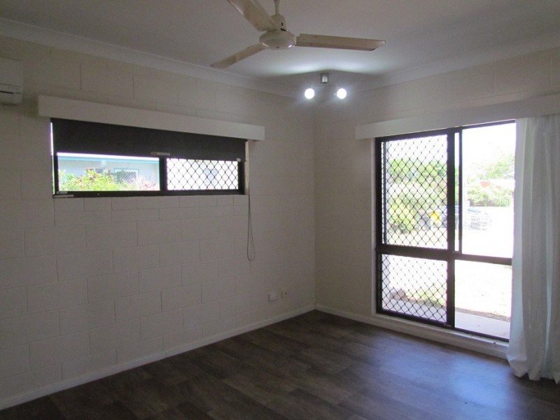 554 Bayswater Road, Mount Louisa QLD 4814