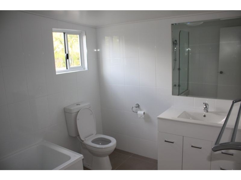 25 Latchford Street, Pimlico QLD 4812