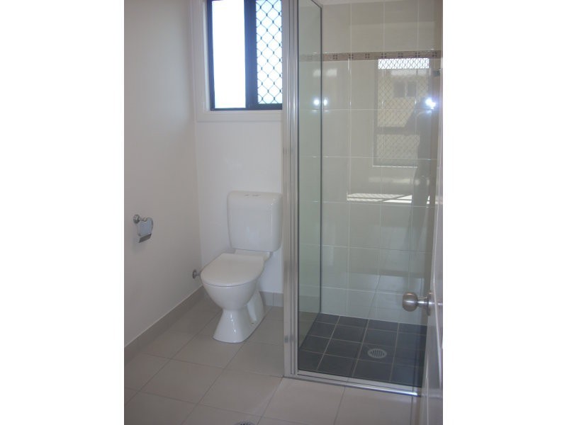 18 Banks Street, Wulguru QLD 4811