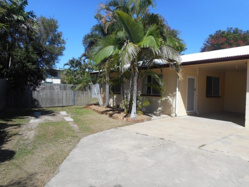 A/5 Yanda Street, Mount Louisa QLD 4814