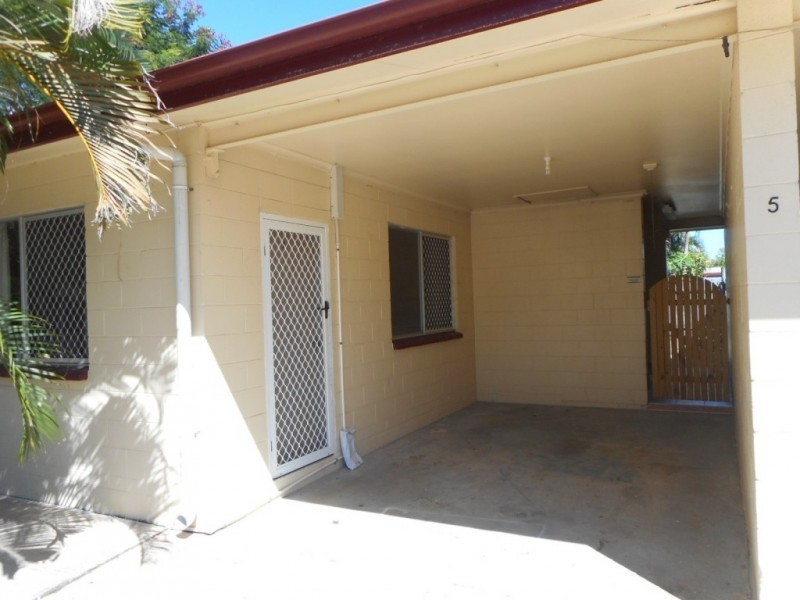 A/5 Yanda Street, Mount Louisa QLD 4814