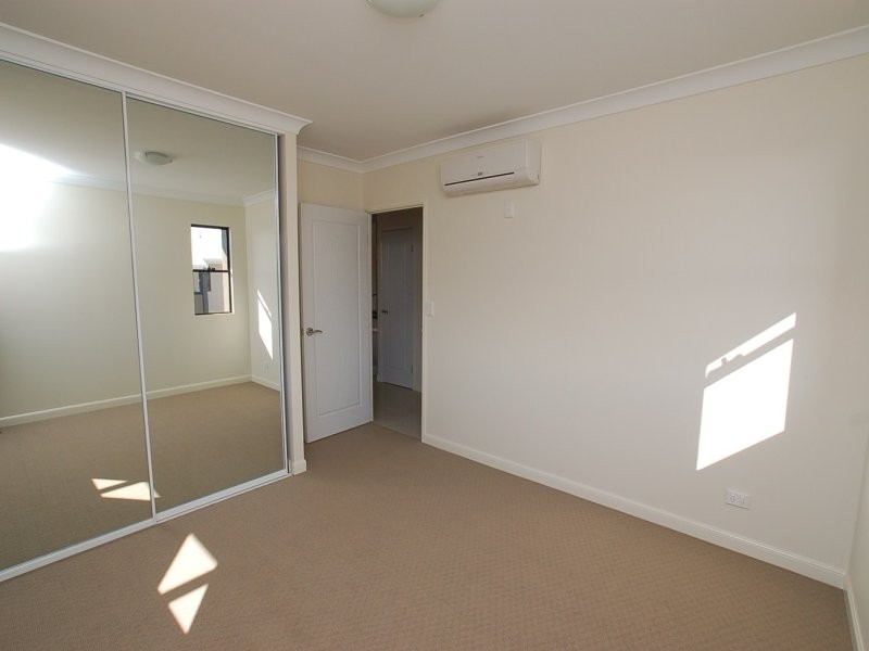 55/309 Angus Smith Drive, Douglas QLD 4814