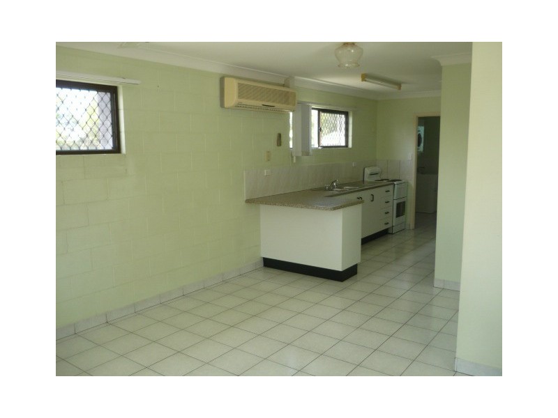 1/26 Meenan Street, Garbutt QLD 4814