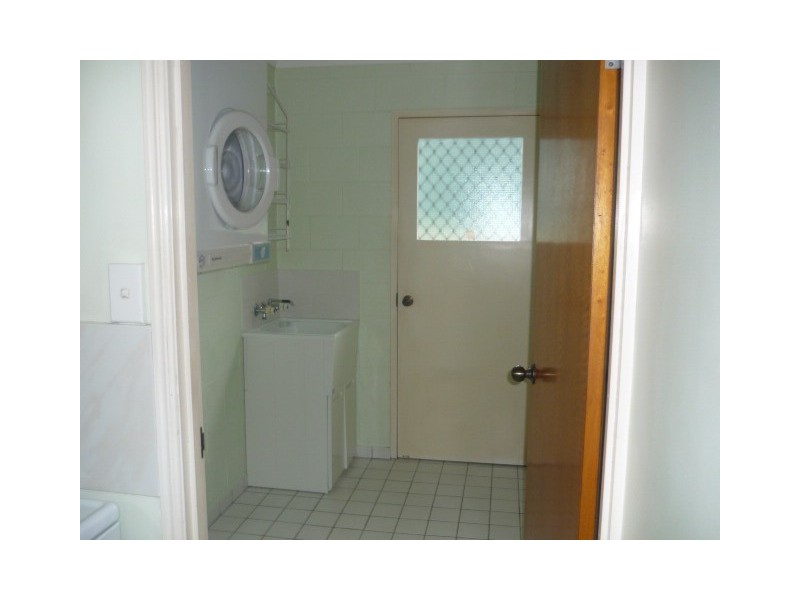 1/26 Meenan Street, Garbutt QLD 4814