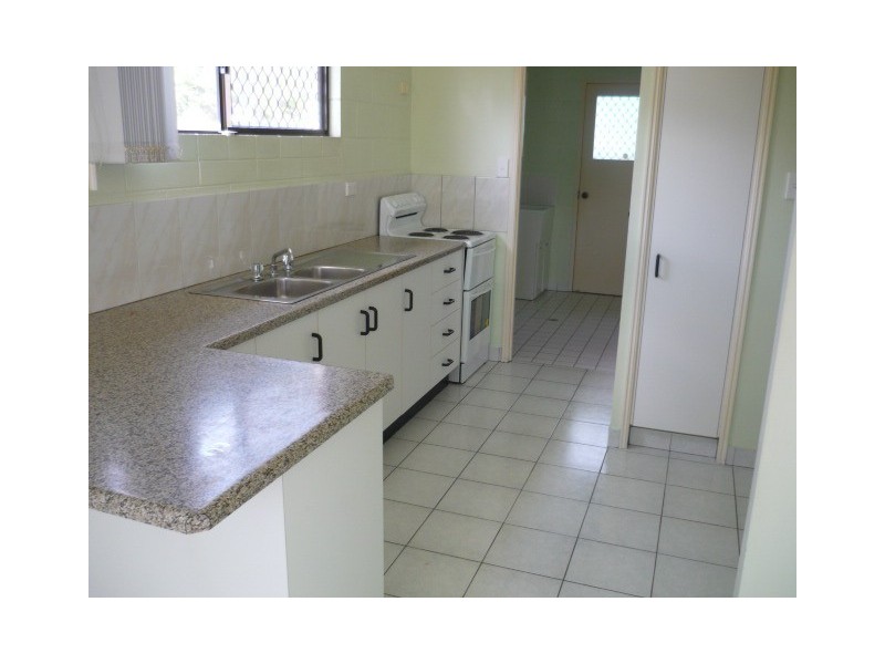 1/26 Meenan Street, Garbutt QLD 4814