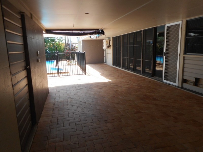 11 Bahr Crt, Heatley QLD 4814