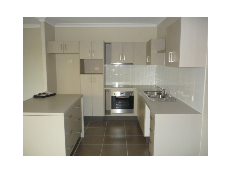 4/74 Sandplover Cct, Bohle Plains QLD 4817