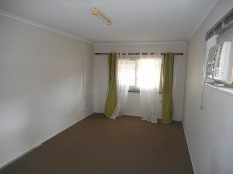 442 Bayswater Road, Mount Louisa QLD 4814