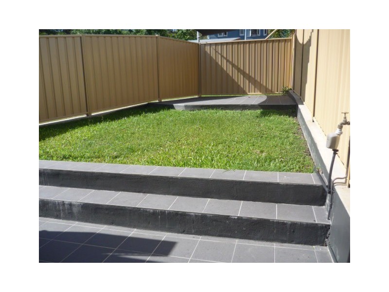 1/17 Harold Street, West End QLD 4810