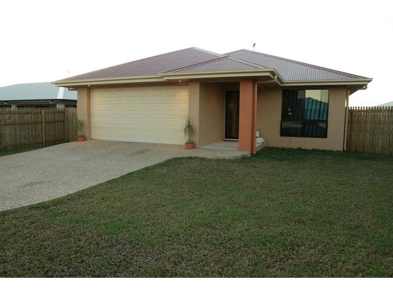 3 Newbury Drive, Mount Low QLD 4818