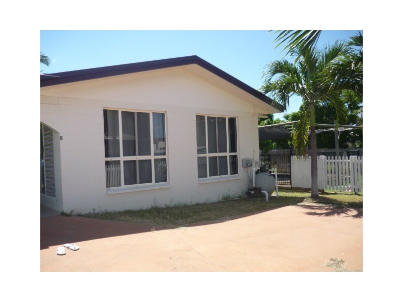 2/28 Seventh Ave, South Townsville QLD 4810