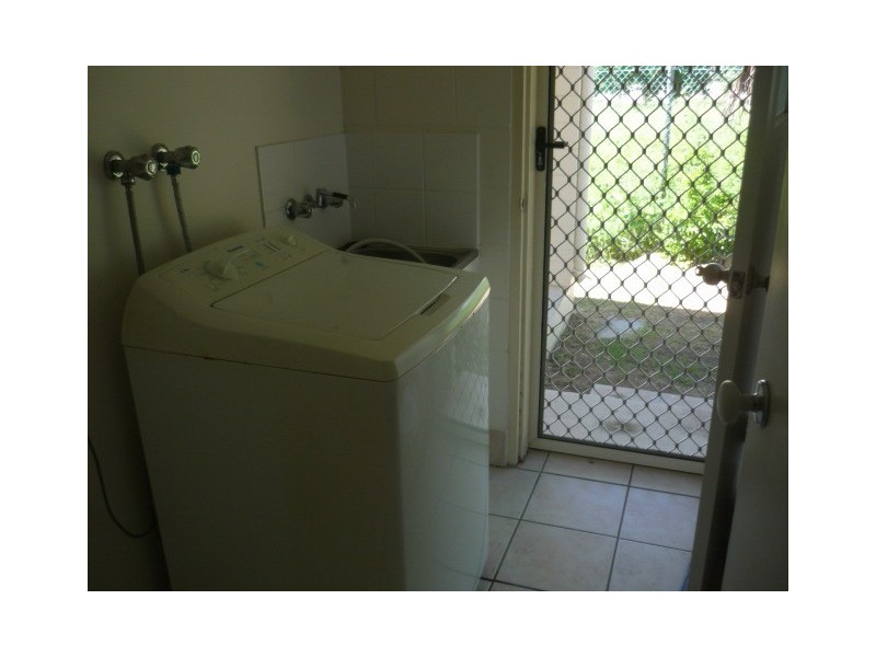 2/28 Seventh Ave, South Townsville QLD 4810