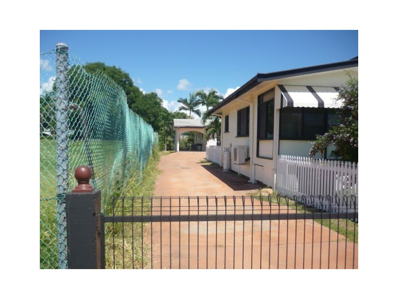 2/28 Seventh Ave, South Townsville QLD 4810