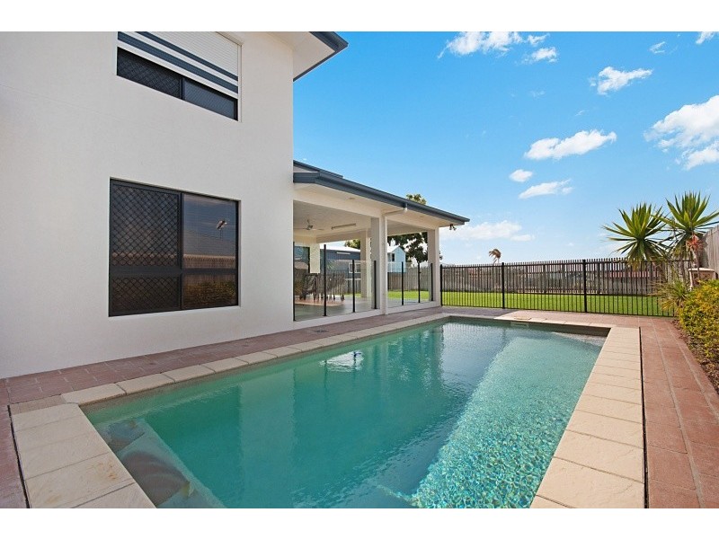 Mount Louisa QLD 4814