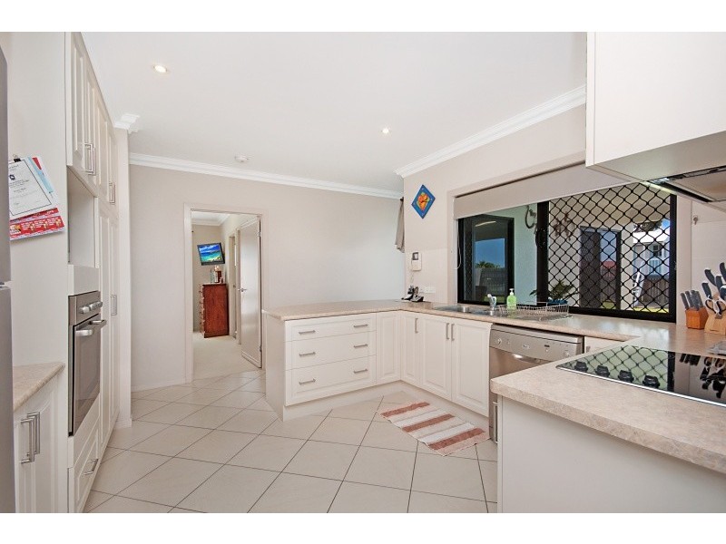 Mount Louisa QLD 4814