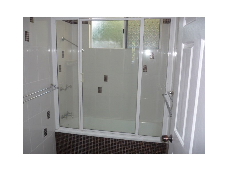 7 Rafffles Court, Kelso QLD 4815