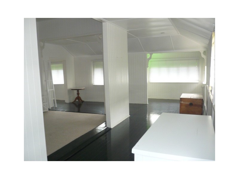 31 Alexandra Street, North Ward QLD 4810