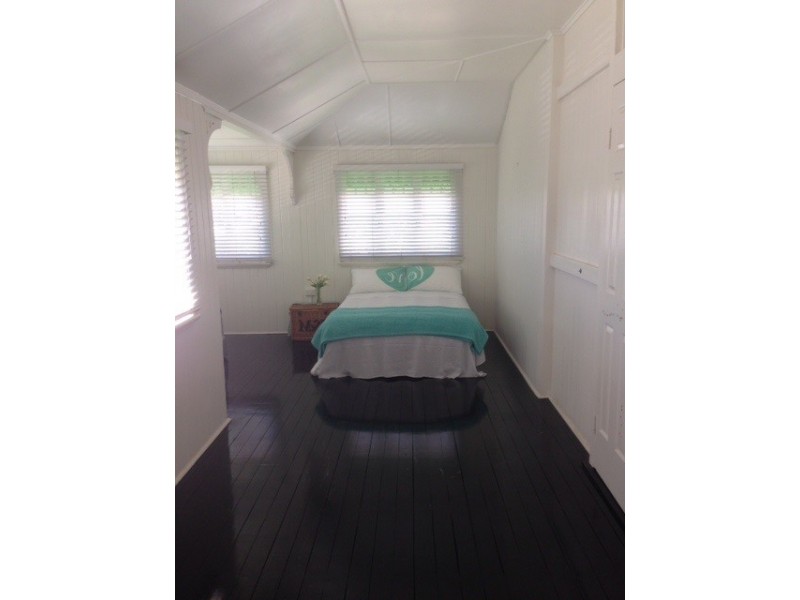 31 Alexandra Street, North Ward QLD 4810