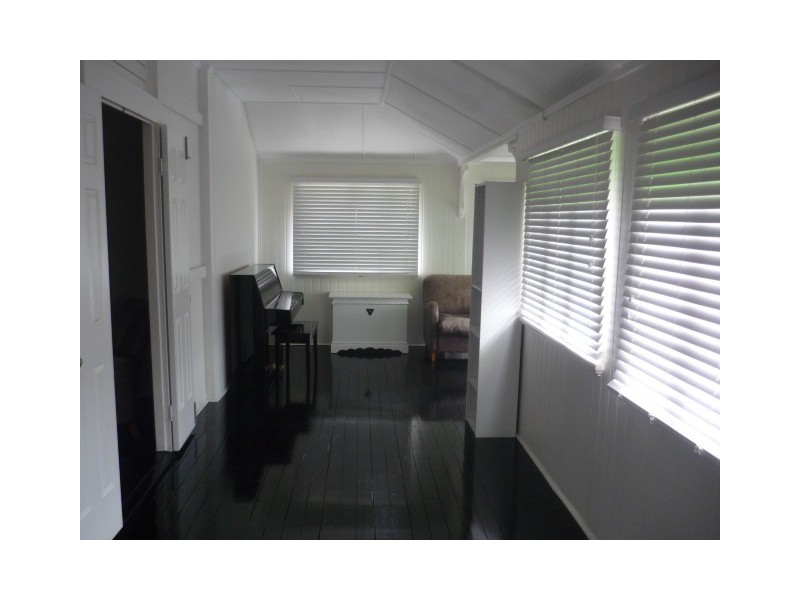 31 Alexandra Street, North Ward QLD 4810