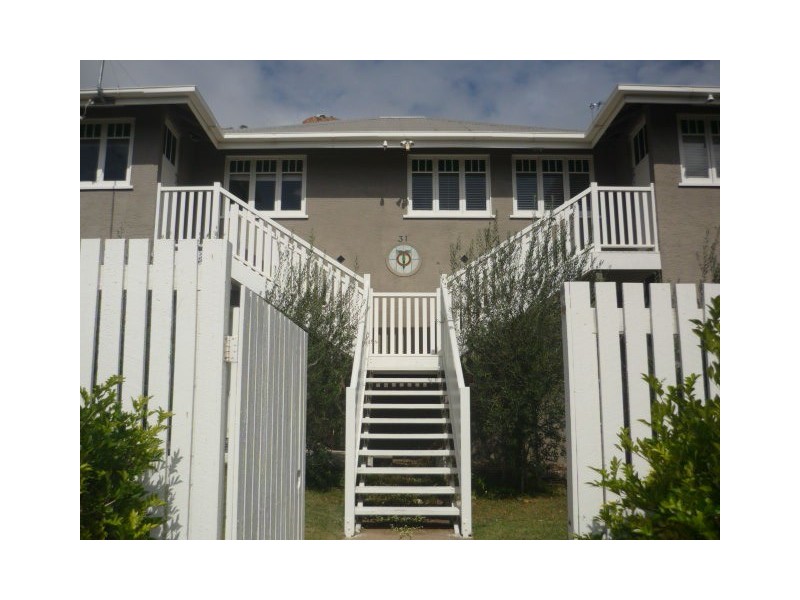 31 Alexandra Street, North Ward QLD 4810