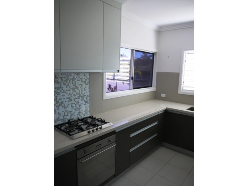 1/35 McKinley Street, North Ward QLD 4810