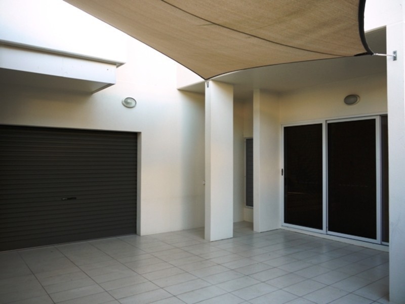 1/35 McKinley Street, North Ward QLD 4810