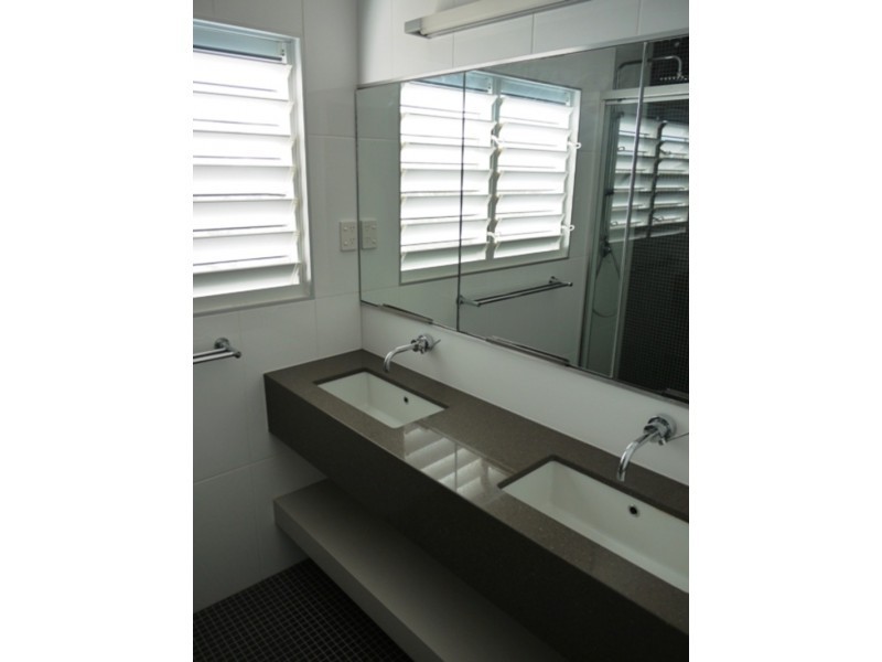 1/35 McKinley Street, North Ward QLD 4810