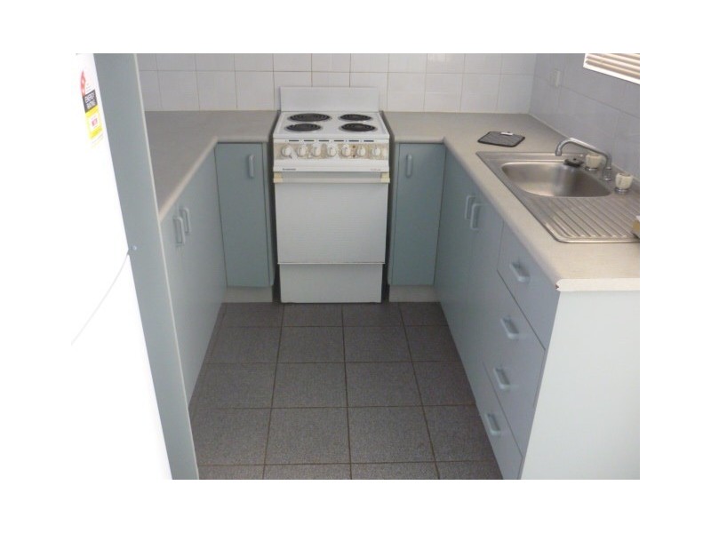 1/47 Ford Street, Hermit Park QLD 4812