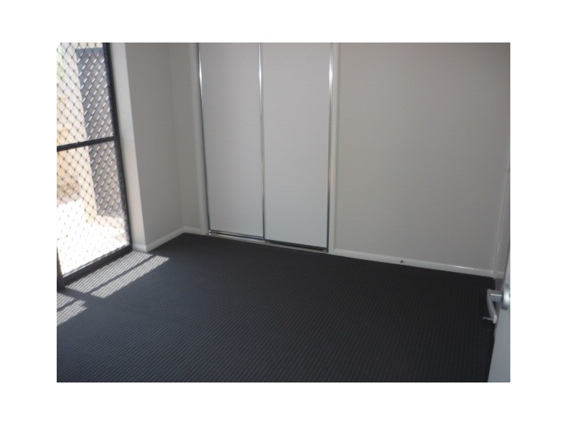 Bushland Beach QLD 4818