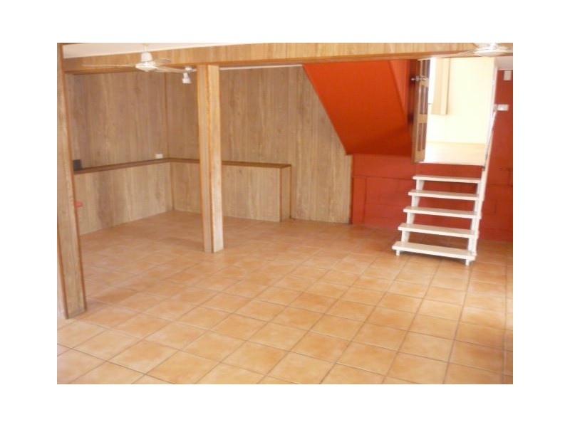 1/28 Seventh Avenue, Railway Estate QLD 4810