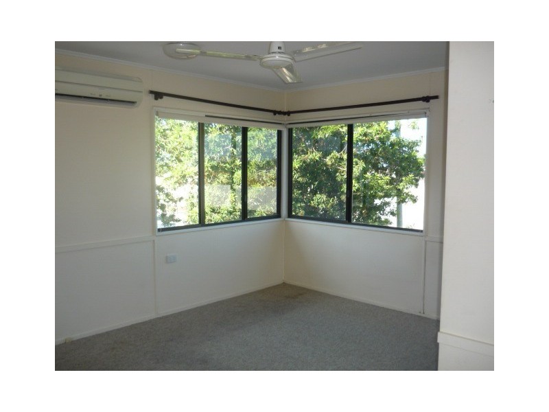 1/28 Seventh Avenue, Railway Estate QLD 4810