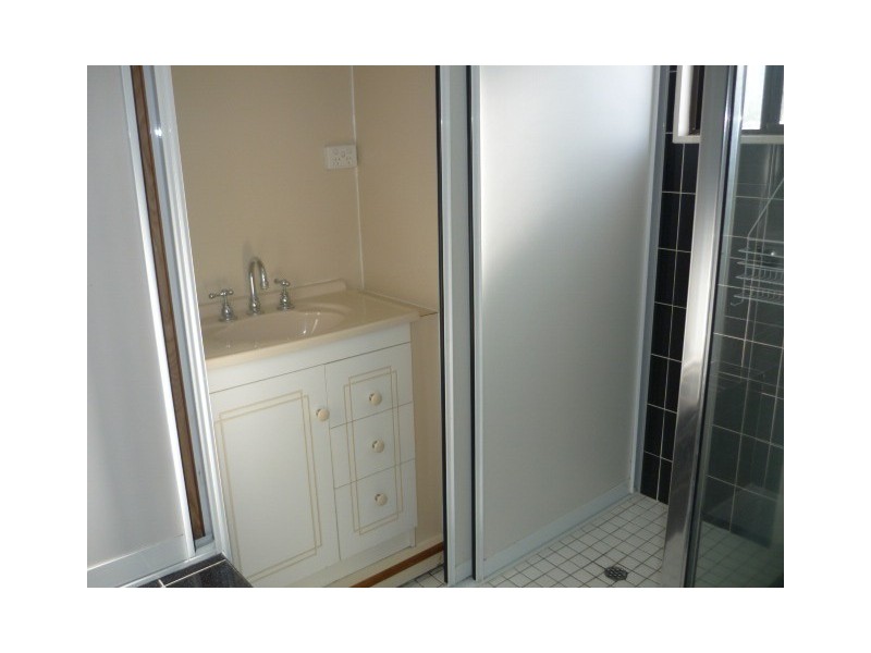 1/28 Seventh Avenue, Railway Estate QLD 4810