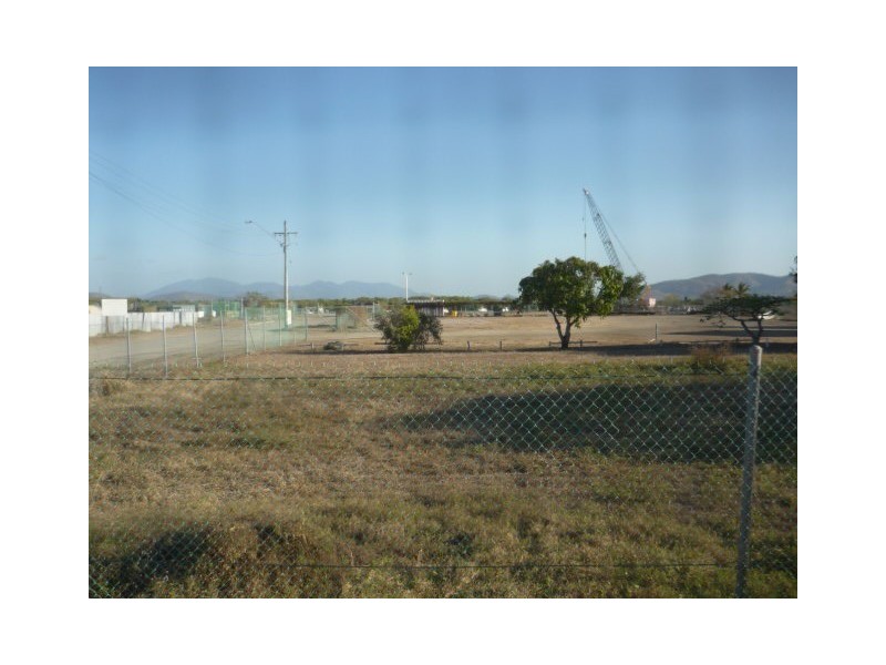 1/28 Seventh Avenue, Railway Estate QLD 4810