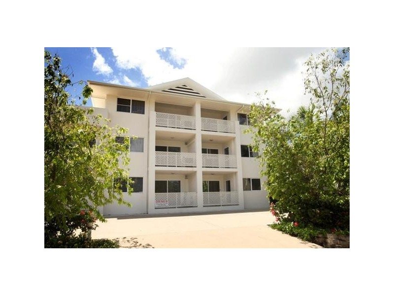 2/51 Harold Street, West End QLD 4810