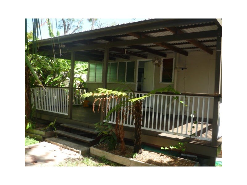 West End QLD 4810