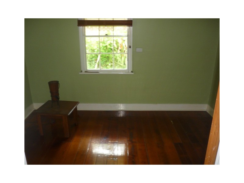 West End QLD 4810