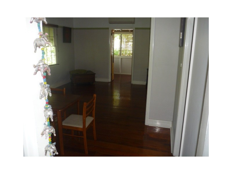 West End QLD 4810