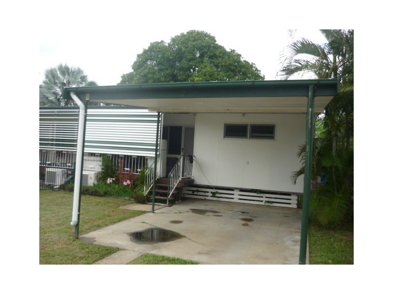 2/5 Kelso Street, Aitkenvale QLD 4814