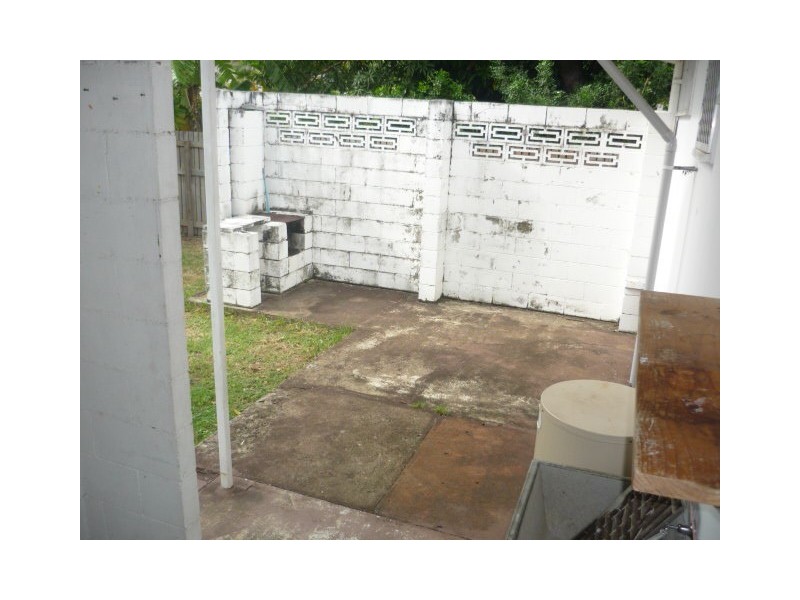 2/5 Kelso Street, Aitkenvale QLD 4814