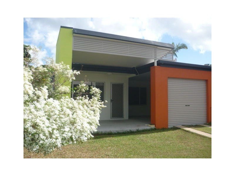 1/16 Sidney Street, West End QLD 4810