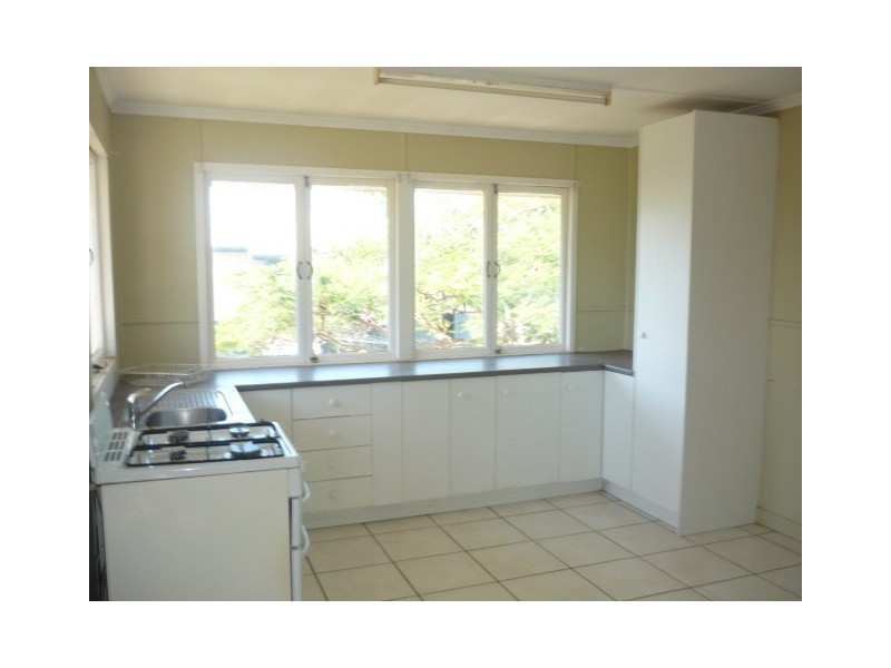 3 Gorden Street, Garbutt QLD 4814