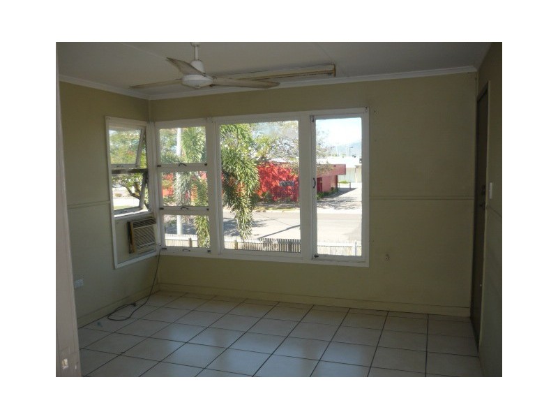 3 Gorden Street, Garbutt QLD 4814