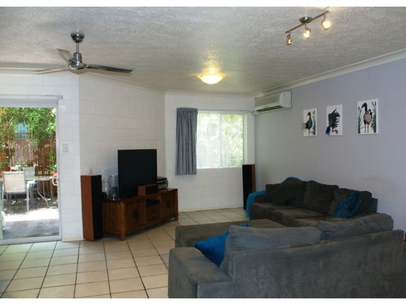 10/12 Old Common Road, Belgian Gardens QLD 4810